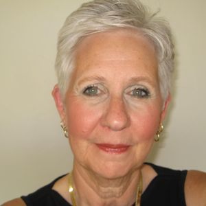 Meet your Posher, Mitzi seuss